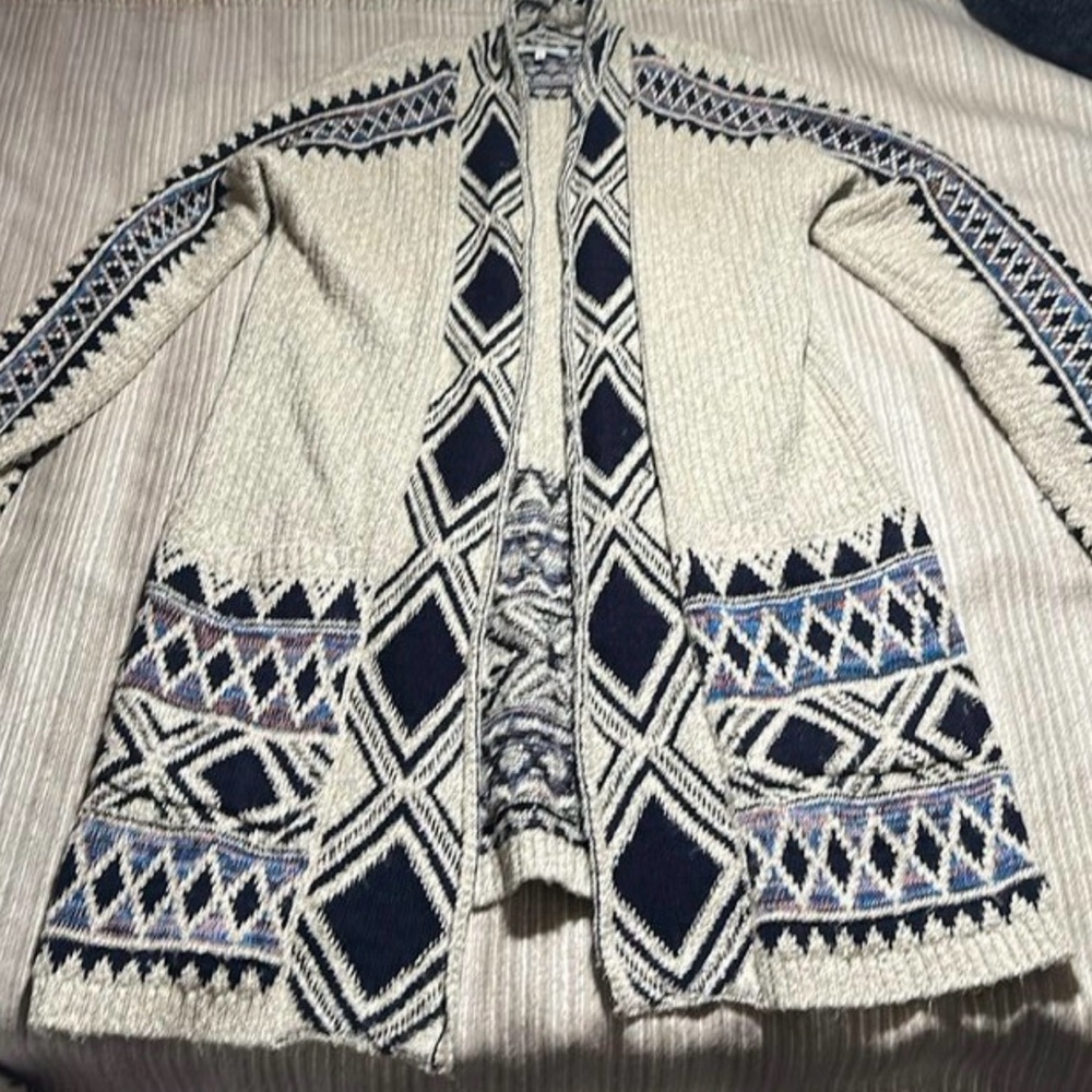 Lucky Brand Cream and Blue Geometric Cardigan